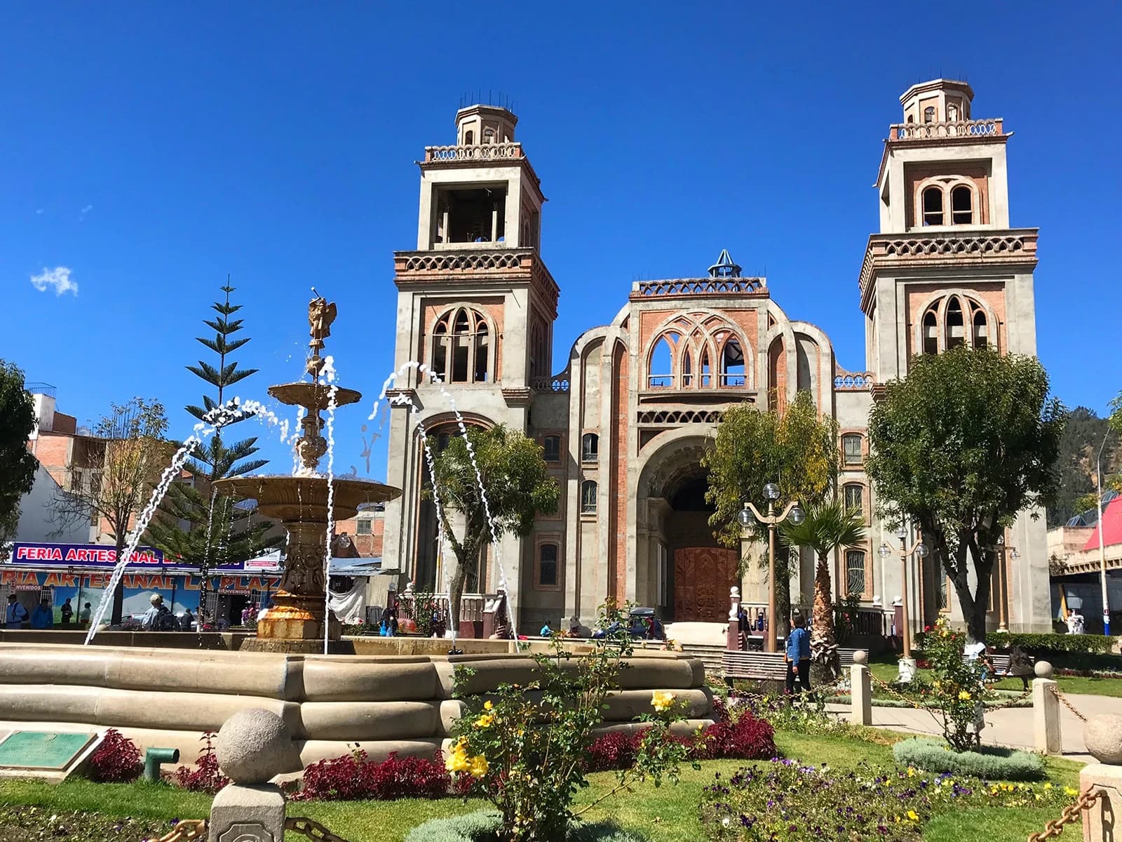 CITY TOUR HUARAZ gallery