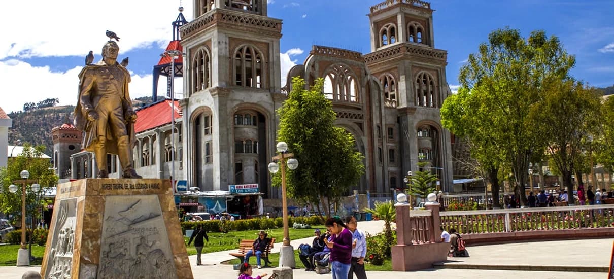 CITY TOUR HUARAZ gallery