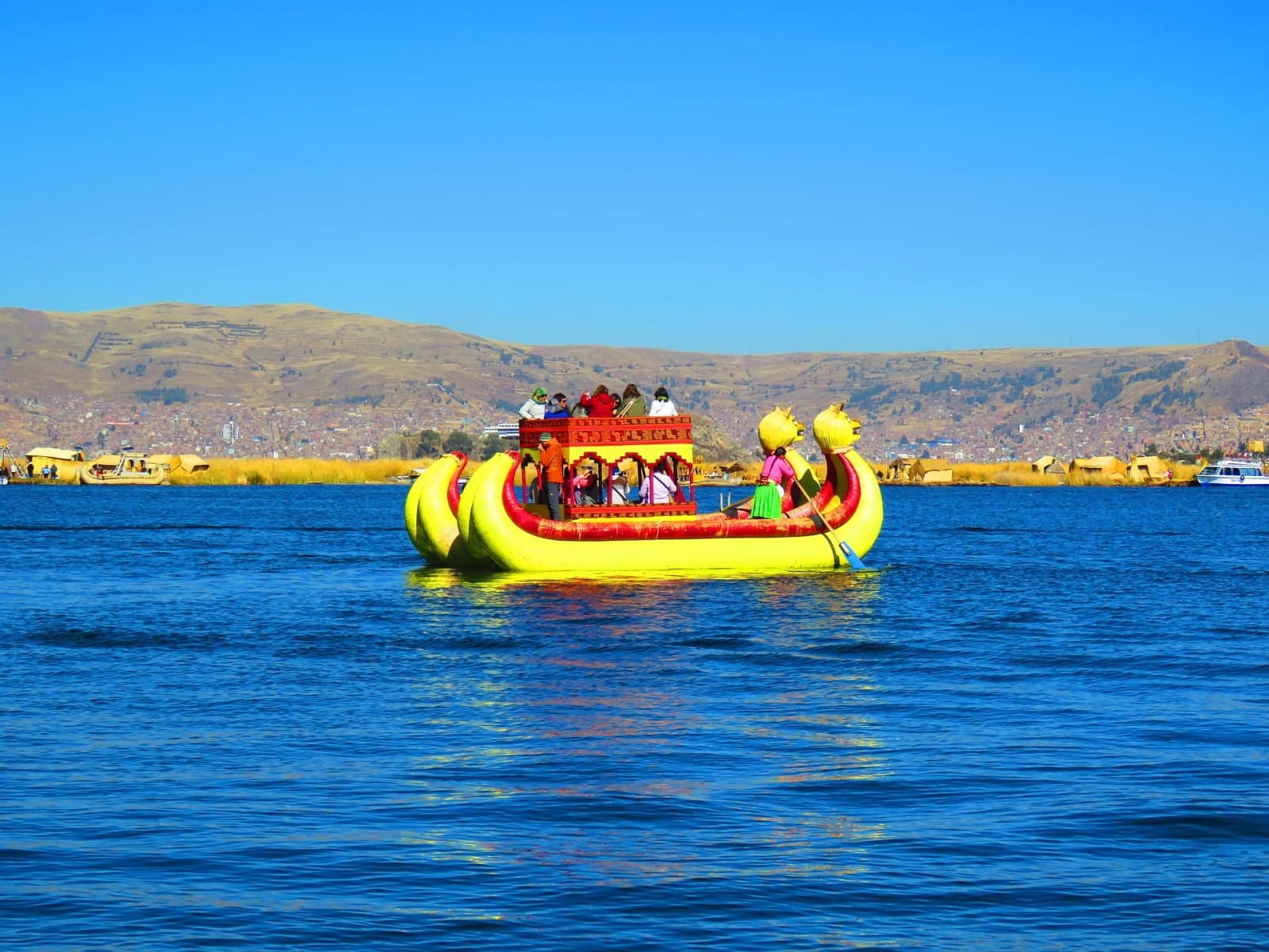 UROS & TAQUILE gallery